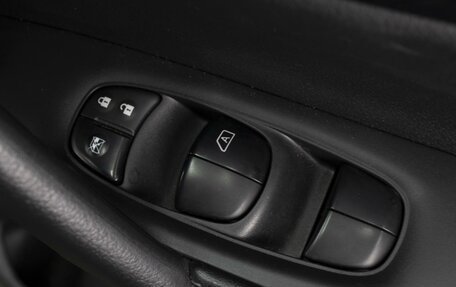 Nissan X-Trail, 2018 год, 1 990 000 рублей, 13 фотография