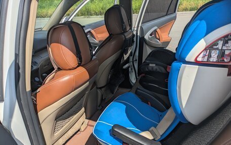 Toyota RAV4, 2012 год, 1 460 000 рублей, 16 фотография