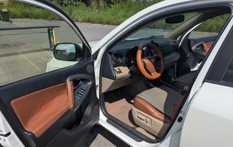 Toyota RAV4, 2012 год, 1 460 000 рублей, 13 фотография