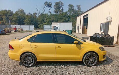 Volkswagen Polo VI (EU Market), 2019 год, 1 050 000 рублей, 1 фотография