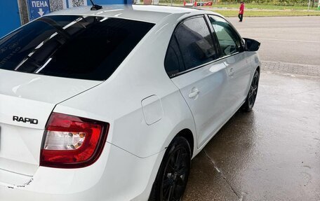 Skoda Rapid I, 2018 год, 1 200 000 рублей, 9 фотография