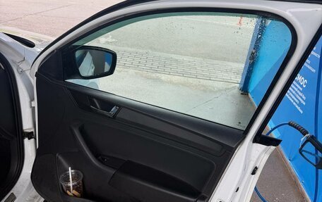 Skoda Rapid I, 2018 год, 1 200 000 рублей, 13 фотография