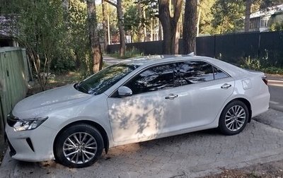 Toyota Camry, 2017 год, 2 350 000 рублей, 1 фотография