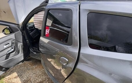 Renault Duster, 2022 год, 1 200 000 рублей, 5 фотография