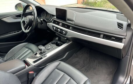 Audi A5, 2018 год, 2 600 000 рублей, 24 фотография