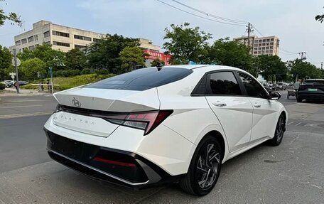 Hyundai Elantra, 2023 год, 1 410 000 рублей, 9 фотография