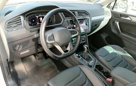 Volkswagen Tiguan II, 2022 год, 2 899 000 рублей, 9 фотография