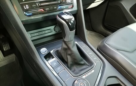 Volkswagen Tiguan II, 2022 год, 2 899 000 рублей, 15 фотография