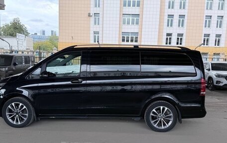 Mercedes-Benz V-Класс, 2019 год, 4 000 000 рублей, 3 фотография