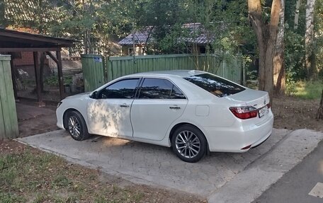 Toyota Camry, 2017 год, 2 350 000 рублей, 4 фотография