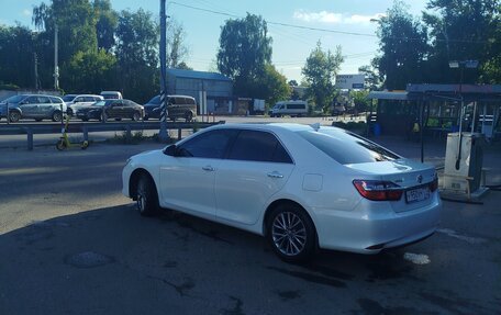 Toyota Camry, 2017 год, 2 350 000 рублей, 14 фотография