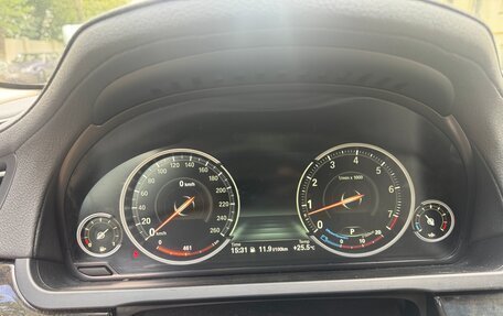 BMW 7 серия, 2014 год, 1 990 000 рублей, 13 фотография