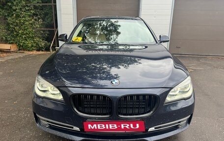 BMW 7 серия, 2014 год, 1 990 000 рублей, 5 фотография
