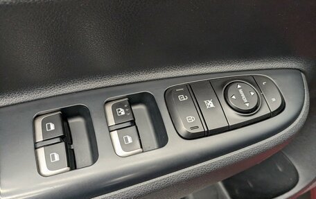 KIA Rio IV, 2017 год, 1 340 000 рублей, 10 фотография