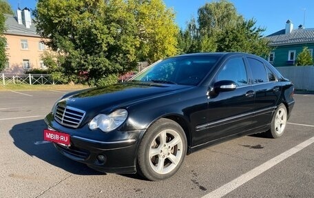 Mercedes-Benz C-Класс, 2005 год, 649 000 рублей, 15 фотография