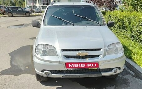 Chevrolet Niva I рестайлинг, 2012 год, 350 000 рублей, 1 фотография