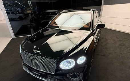 Bentley Bentayga I, 2021 год, 22 500 000 рублей, 9 фотография