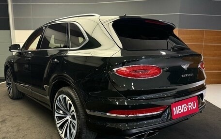 Bentley Bentayga I, 2021 год, 22 500 000 рублей, 2 фотография