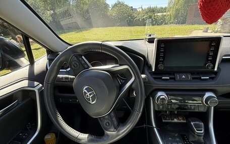 Toyota RAV4, 2020 год, 3 110 000 рублей, 3 фотография