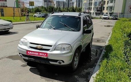 Chevrolet Niva I рестайлинг, 2012 год, 350 000 рублей, 6 фотография