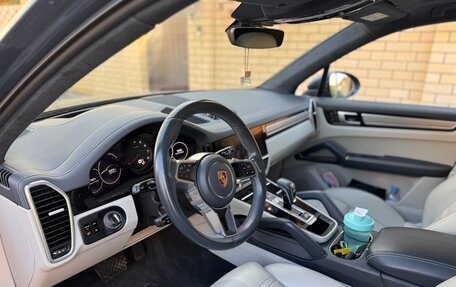 Porsche Cayenne III, 2018 год, 6 200 000 рублей, 8 фотография