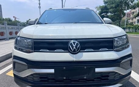 Volkswagen T-Cross I, 2023 год, 1 770 000 рублей, 2 фотография