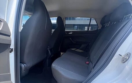 Volkswagen T-Cross I, 2023 год, 1 770 000 рублей, 9 фотография