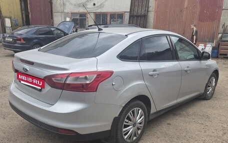 Ford Focus III, 2015 год, 375 000 рублей, 2 фотография