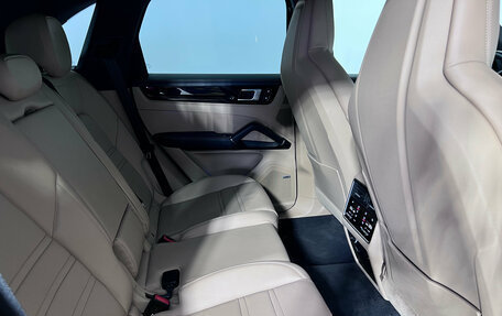 Porsche Cayenne III, 2018 год, 7 199 000 рублей, 28 фотография