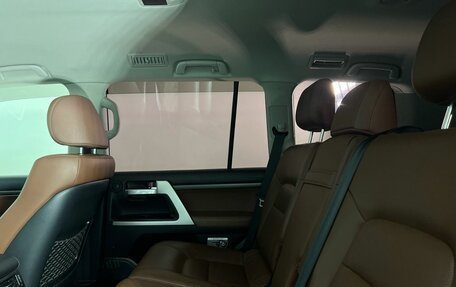 Toyota Land Cruiser 200, 2018 год, 6 215 000 рублей, 16 фотография