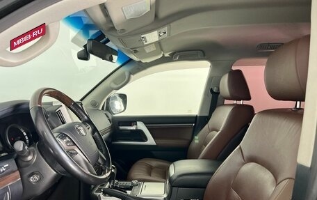 Toyota Land Cruiser 200, 2018 год, 6 215 000 рублей, 15 фотография