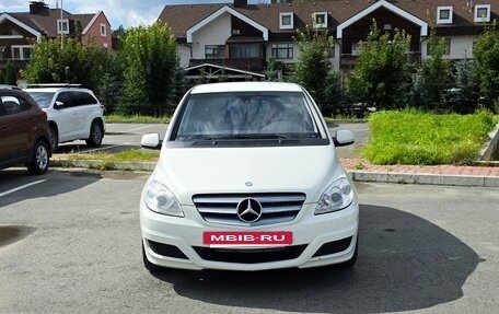 Mercedes-Benz B-Класс, 2010 год, 850 000 рублей, 3 фотография