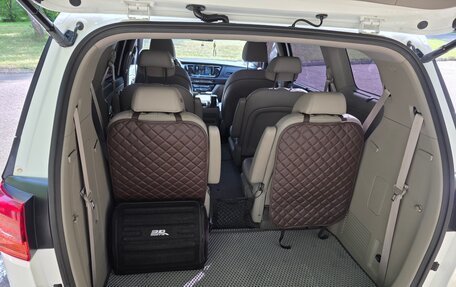 KIA Carnival III, 2018 год, 3 050 000 рублей, 11 фотография