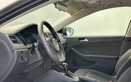 Volkswagen Jetta VI, 2015 год, 1 240 000 рублей, 10 фотография