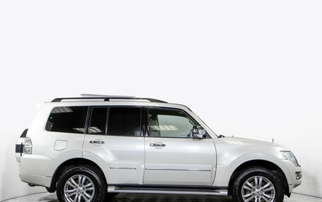 Mitsubishi Pajero IV, 2019 год, 3 448 000 рублей, 3 фотография