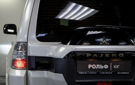 Mitsubishi Pajero IV, 2019 год, 3 448 000 рублей, 27 фотография