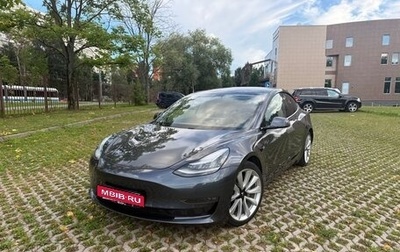 Tesla Model 3 I, 2018 год, 2 600 000 рублей, 1 фотография