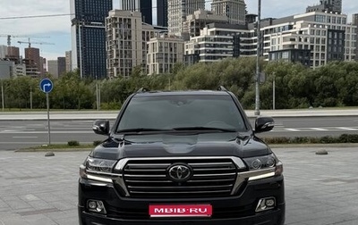 Toyota Land Cruiser 200, 2017 год, 9 850 000 рублей, 1 фотография