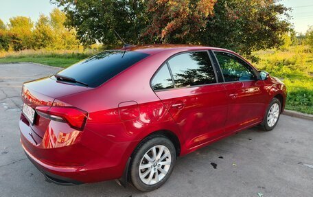 Skoda Rapid II, 2021 год, 1 700 000 рублей, 11 фотография