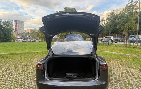 Tesla Model 3 I, 2018 год, 2 600 000 рублей, 13 фотография