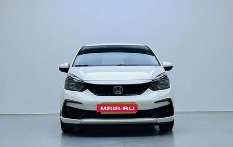 Honda Fit, 2022 год, 1 420 000 рублей, 2 фотография