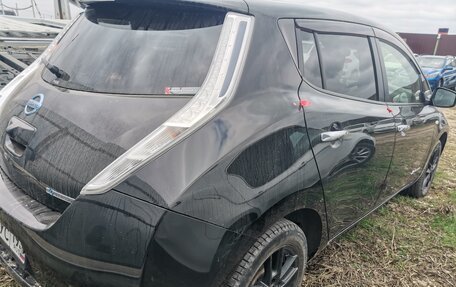 Nissan Leaf I, 2016 год, 750 000 рублей, 9 фотография