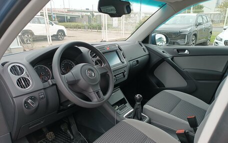 Volkswagen Tiguan I, 2011 год, 1 095 000 рублей, 12 фотография
