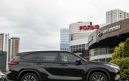 Toyota Highlander, 2026 год, 5 118 000 рублей, 3 фотография