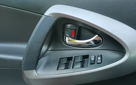 Toyota RAV4, 2007 год, 1 180 000 рублей, 10 фотография