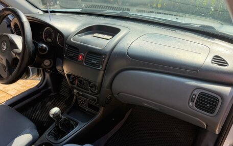 Nissan Almera, 2005 год, 335 000 рублей, 20 фотография