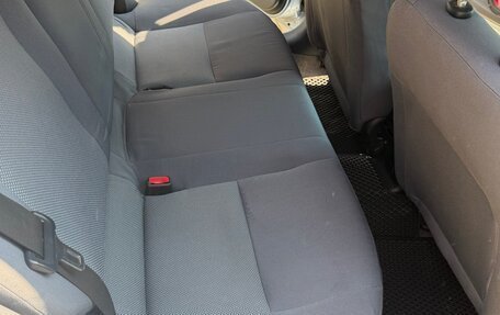 Nissan Almera, 2005 год, 335 000 рублей, 16 фотография