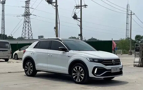 Volkswagen T-Roc I, 2022 год, 1 790 000 рублей, 6 фотография