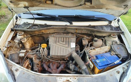 Renault Sandero I, 2012 год, 280 000 рублей, 2 фотография