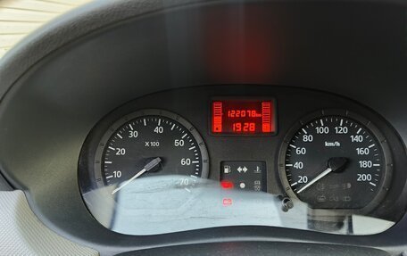 Renault Sandero I, 2012 год, 280 000 рублей, 10 фотография